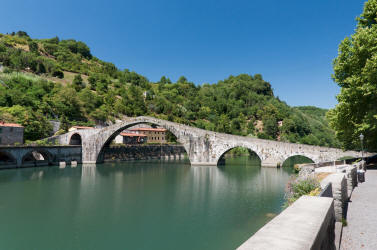 Ponte della Maddalena (Ponte del Diavolo), near Borgo a Mozzano in the Province of Lucca